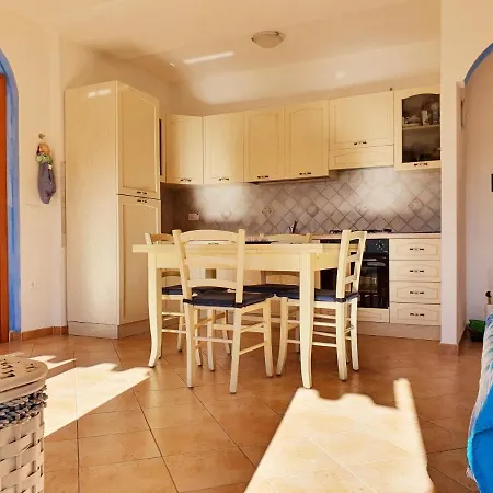 Dommos - Marinaway Apartment *