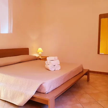 Dommos - Marinaway Apartmán *