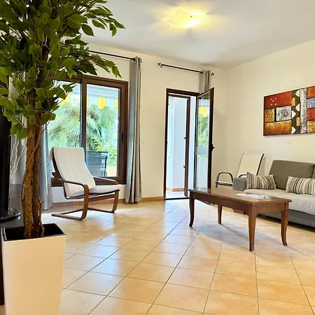 Apartmán Dommos - Marinaway Orosei